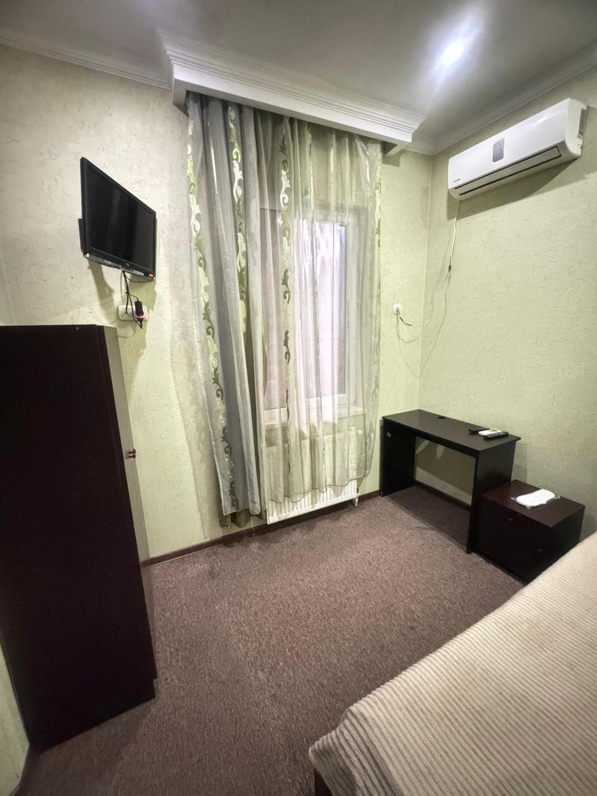 Hotel Shalimar Tbilisi Buitenkant foto